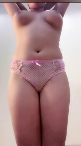 Sexy Mona Masturbating With Vibrator Tango Live With Partial Face Show and Live Group Show