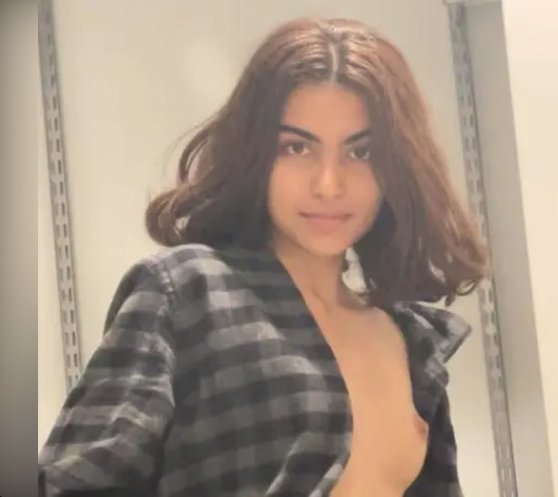 🥵Extremely Cute NRI Girl New UPDATE Latest Exclusive Viral pic's and 3 Video's Ft. Bl0wj0b F©king Full NUD€ Mstrbation💦!! 🥵