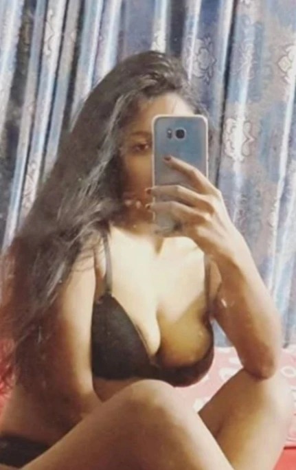 Beautiful Sexy GF full nude 10 Photos + 3 Videos Collection