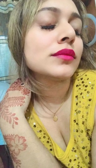 😍Extremely Beautiful Horny Model Showing her Boobs 🥵💦
