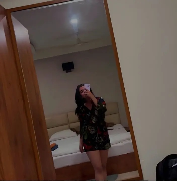 🥵Hot GF Full nude Recording for BF Showing Boobs and Spreading Ass😍💦
