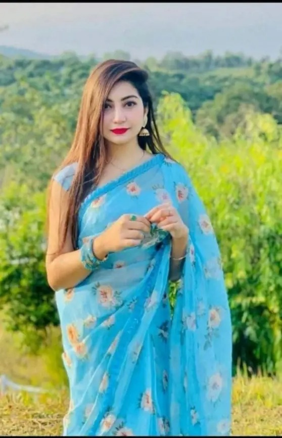 🥵Beautiful University Girl Sonam Most Exclusive Viral Snapchat Private Stuff Showing her Cute Boobs💦!! 🥵🔥