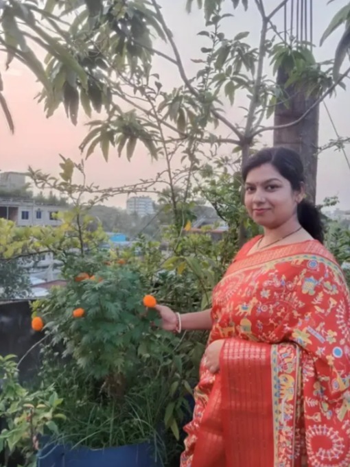 🥵Beautiful Desi Wife Affair with Husband's Boss Total 8 VIDEO'S Teasing Stripping Full NUDE with Full Face💦!! Don't Miss🥵🔥