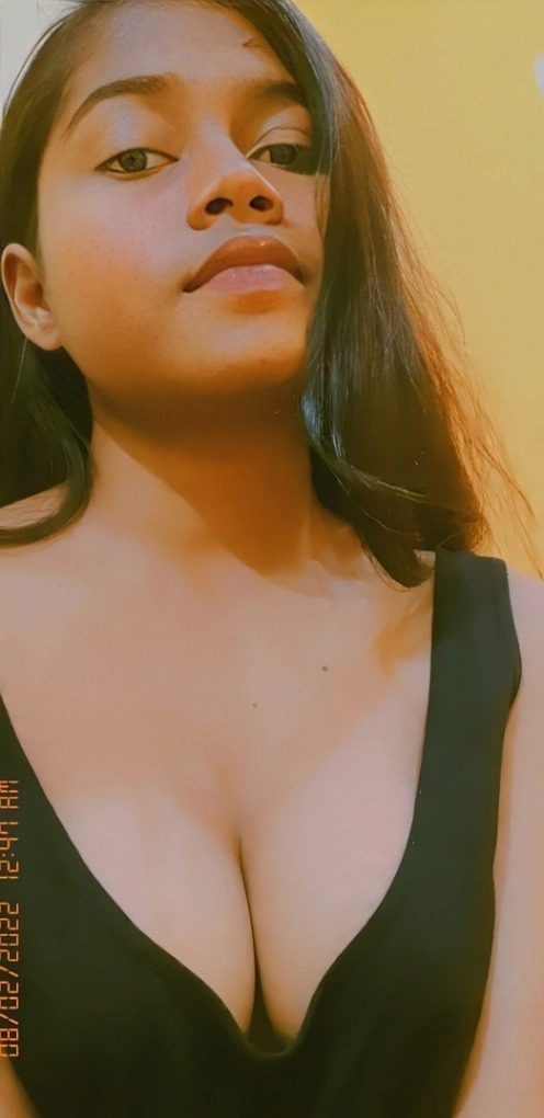 🥵Horny Desi GF Oyo Exclusive Total 3 VIDEO'S Full NUDE Hands Tied Boobs Slapped Blowjob💦!! Don't Miss🥵🔥
